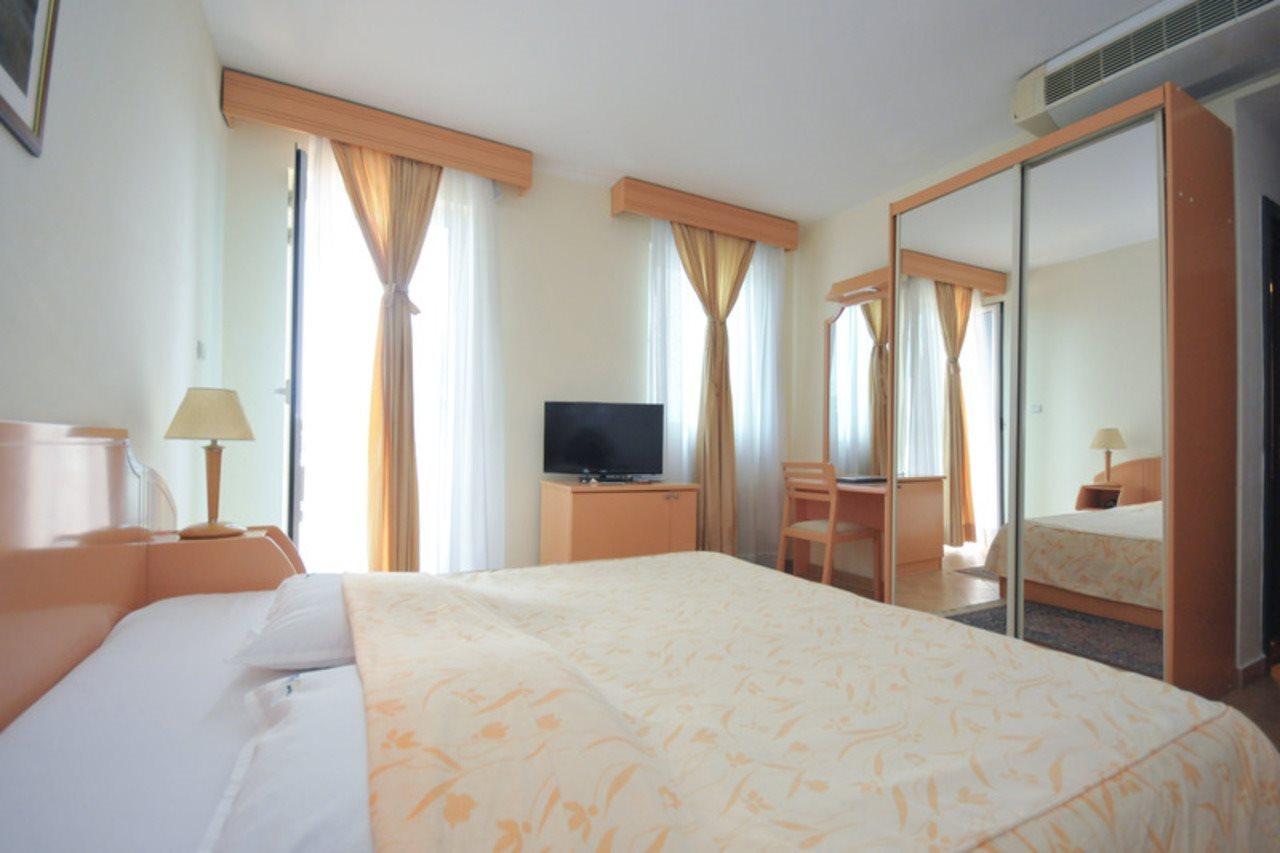 Hotel Sajo Budva Exterior foto