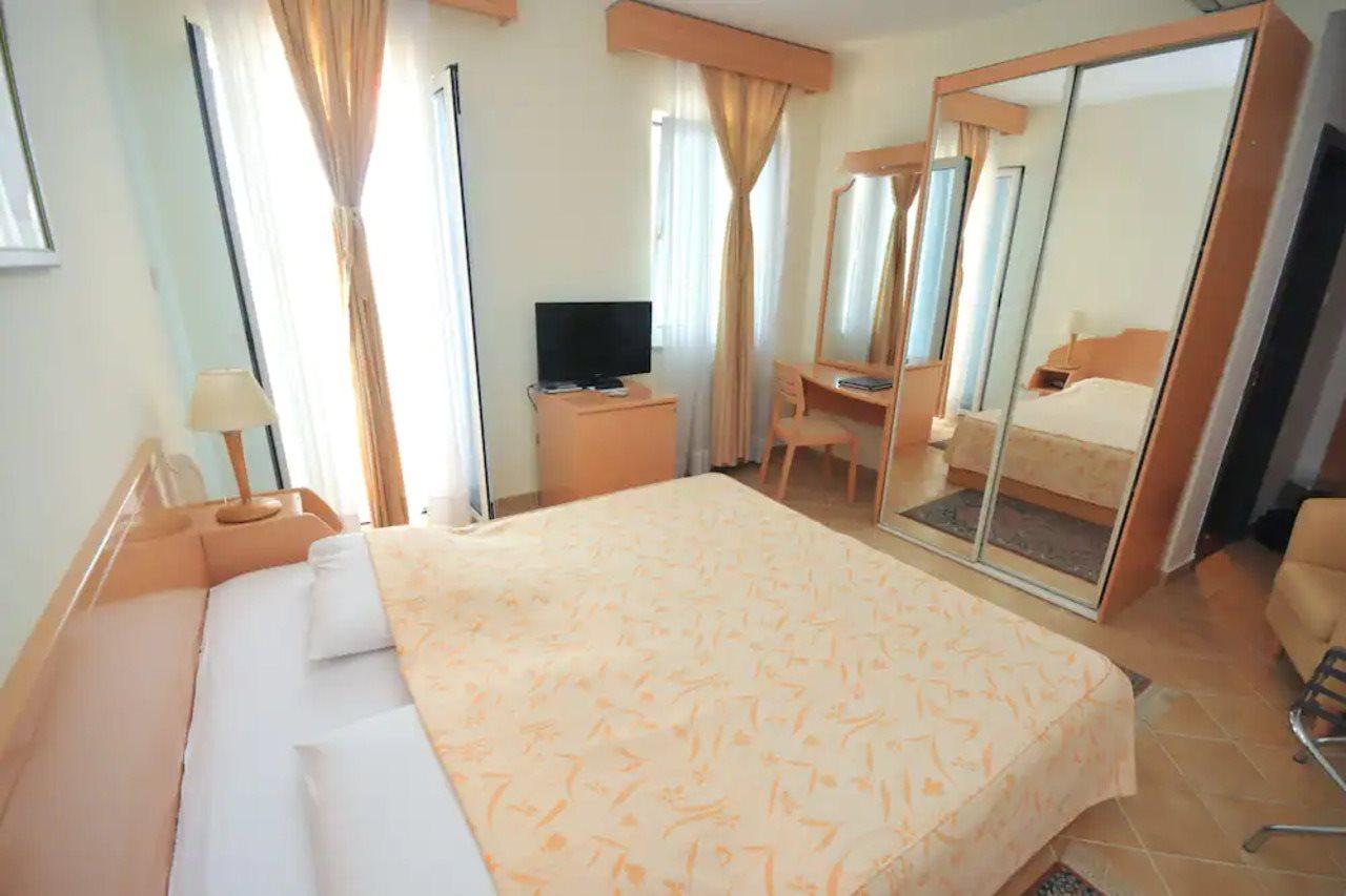 Hotel Sajo Budva Exterior foto